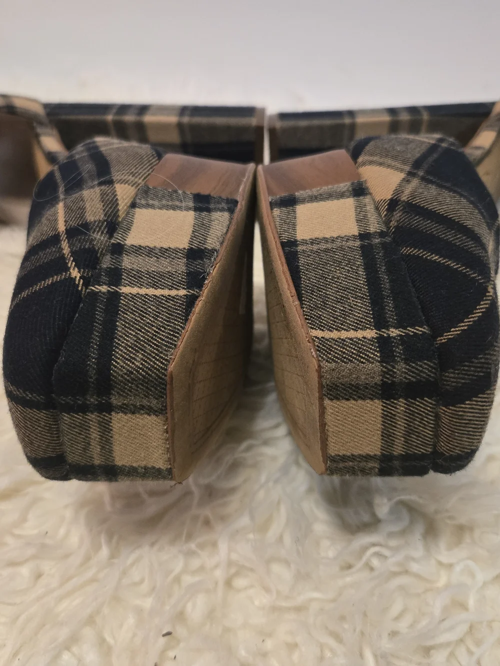 Jessica Simpson Black & Tan Plaid Platform Ankle-Strap Heels